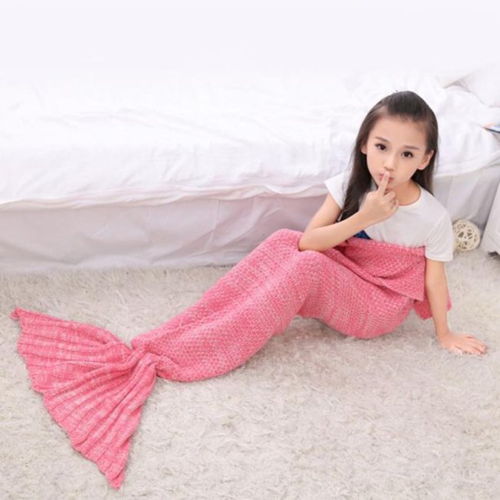Toddler Knitter Pink mermaid blanket size S
